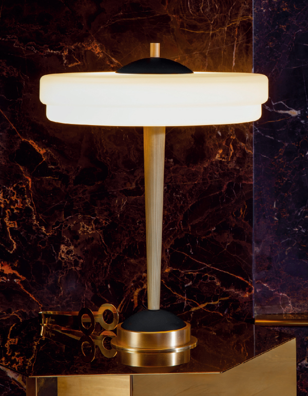 Trave | Table Lamp